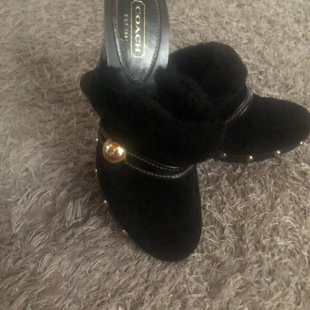 Women’s shoes